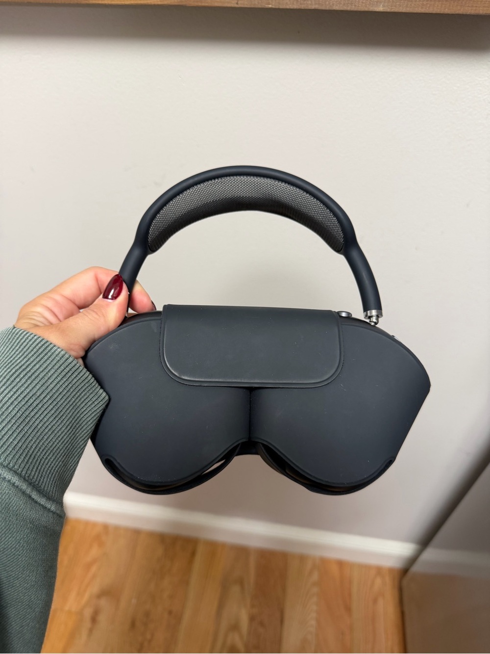 Apple AirPods Max – Space Gray